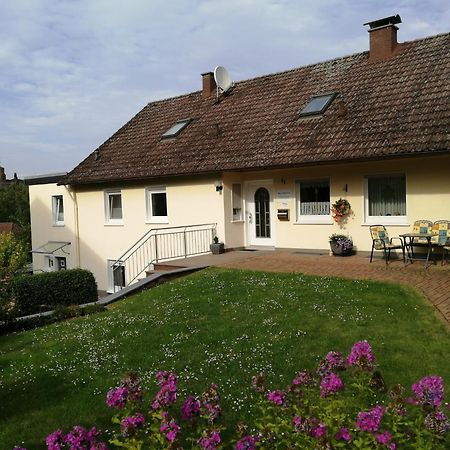Flat In Polle Near The Forest Buitenkant foto