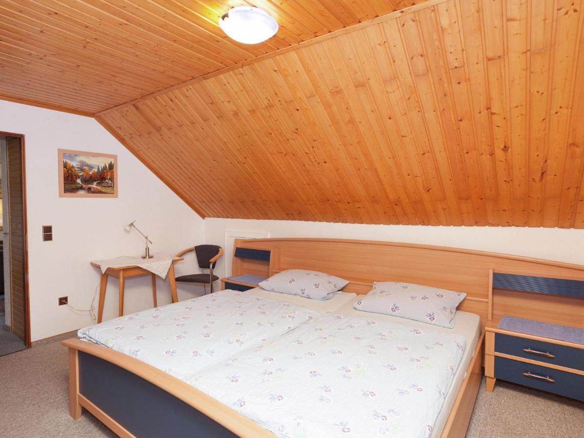 Flat In Polle Near The Forest Buitenkant foto