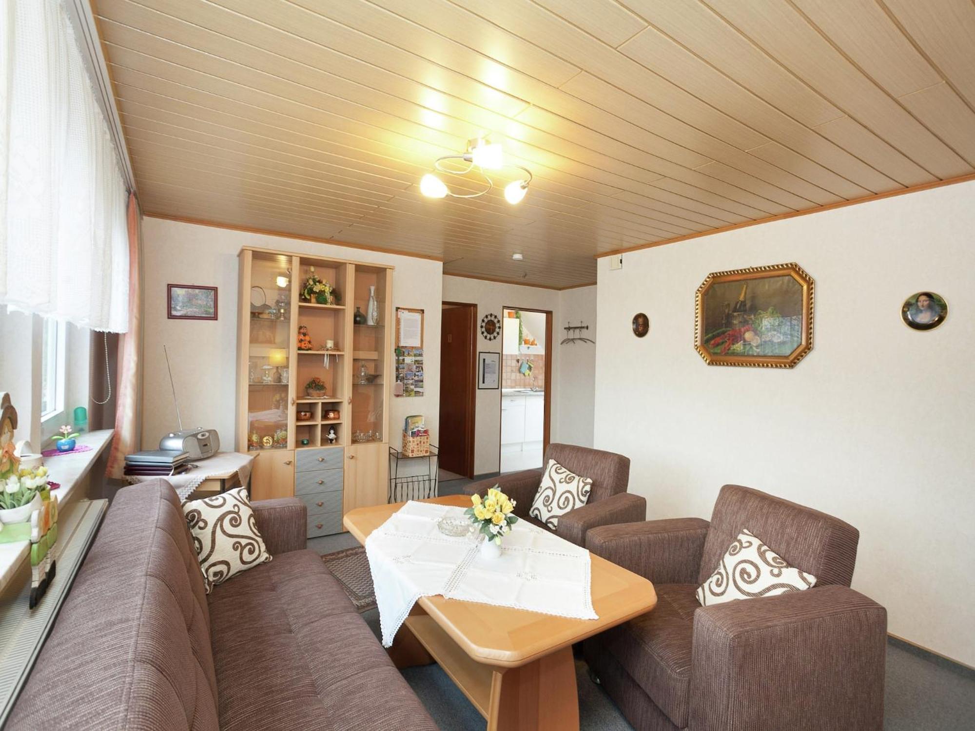 Flat In Polle Near The Forest Buitenkant foto